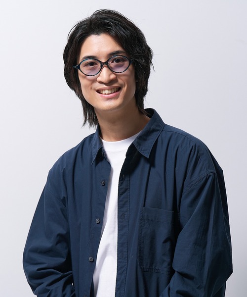 Zoff(ゾフ)の「オーバル型 ライトカラー レンズ サングラス | 太縁メガネ | 黒縁メガネ | ユニセックス(サングラス・レディース・ライトパープル/ブラック/レッド系その他/ブルー系その他・FREE)」の13枚目の写真