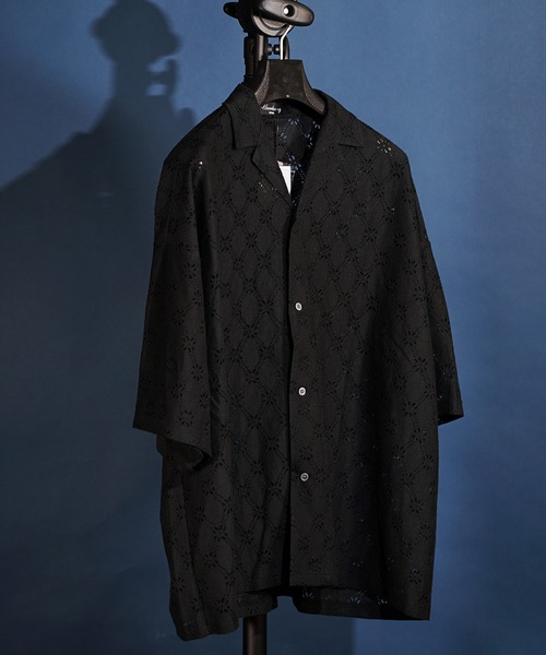 MEMENTISM（メメントイズム）の「ビッグシルエット レースシャツ　シアーシャツ（シャツ/ブラウス・メンズ・ホワイト/ブラック/ホワイト系4/ブラック系3/グリーン系2/ブラウン/その他1/ホワイト系3/ブラック系2/ブラック系4/ブルー/チャコールグレー/ホワイト系2/ブラウン系2/グレイッシュベージュ/ライトグリーン/オレンジ/ライトグレー/ライトブルー/ネイビー/グレー系2/ブルー系2/スミクロ/グリーン/ホワイト×グレー/ライトグレー系1/その他10/その他15/ブラック系5/ブラック系6/ブラック×グレー/インディゴブルー/イエロー系1・FREE）」の10枚目の写真