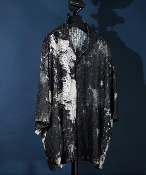 MEMENTISM（メメントイズム）の「ビッグシルエット レースシャツ　シアーシャツ（シャツ/ブラウス・メンズ・ホワイト/ブラック/ホワイト系4/ブラック系3/グリーン系2/ブラウン/その他1/ホワイト系3/ブラック系2/ブラック系4/ブルー/チャコールグレー/ホワイト系2/ブラウン系2/グレイッシュベージュ/ライトグリーン/オレンジ/ライトグレー/ライトブルー/ネイビー/グレー系2/ブルー系2/スミクロ/グリーン/ホワイト×グレー/ライトグレー系1/その他10/その他15/ブラック系5/ブラック系6/ブラック×グレー/インディゴブルー/イエロー系1・FREE）」の13枚目の写真