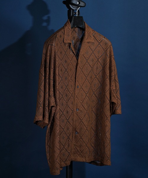 MEMENTISM（メメントイズム）の「ビッグシルエット レースシャツ　シアーシャツ（シャツ/ブラウス・メンズ・ホワイト/ブラック/ホワイト系4/ブラック系3/グリーン系2/ブラウン/その他1/ホワイト系3/ブラック系2/ブラック系4/ブルー/チャコールグレー/ホワイト系2/ブラウン系2/グレイッシュベージュ/ライトグリーン/オレンジ/ライトグレー/ライトブルー/ネイビー/グレー系2/ブルー系2/スミクロ/グリーン/ホワイト×グレー/ライトグレー系1/その他10/その他15/ブラック系5/ブラック系6/ブラック×グレー/インディゴブルー/イエロー系1・FREE）」の19枚目の写真