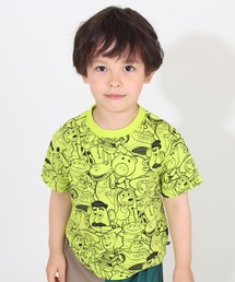 Disney（ディズニー）の「親子お揃い 通販限定 ディズニー 総柄Tシャツ 8152K（Tシャツ/カットソー・キッズ）」