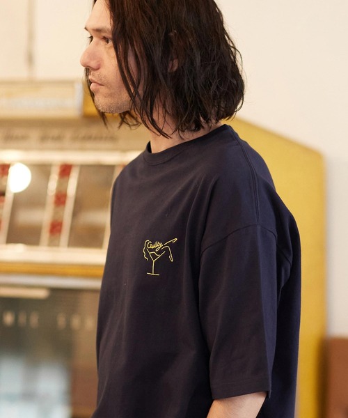 CAMBIO(カンビオ)の「mt8409- ワンポイント刺繍TビッグシルエットTシャツ(ガール)(Tシャツ/カットソー・メンズ・ホワイト/ブラック/ネイビー・S/M/L/XL)」の16枚目の写真