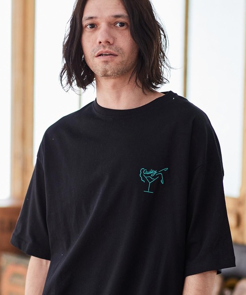 CAMBIO(カンビオ)の「mt8409- ワンポイント刺繍TビッグシルエットTシャツ(ガール)(Tシャツ/カットソー・メンズ・ホワイト/ブラック/ネイビー・S/M/L/XL)」の10枚目の写真