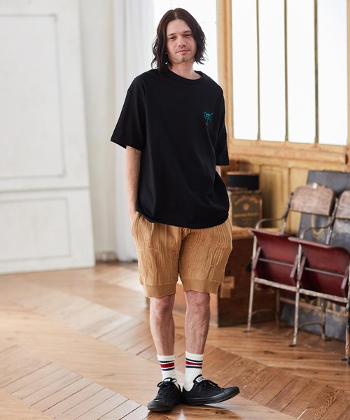 CAMBIO(カンビオ)の「mt8409- ワンポイント刺繍TビッグシルエットTシャツ(ガール)(Tシャツ/カットソー・メンズ・ホワイト/ブラック/ネイビー・S/M/L/XL)」の21枚目の写真