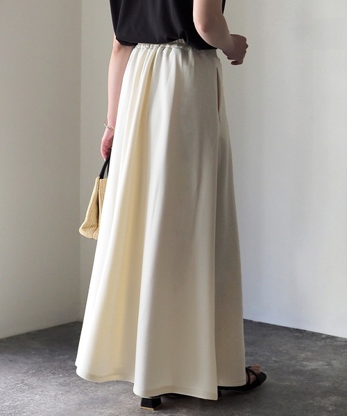 Riberry（リベリー）の「ダンボールフレアスカート（スカート・レディース・ブラック/アイボリー・FREE）」の7枚目の写真