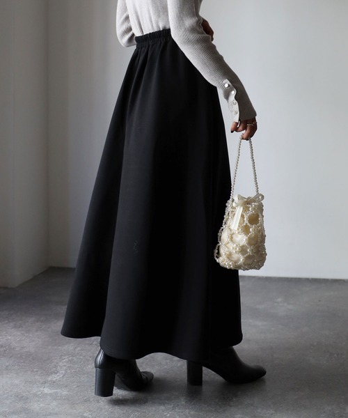 Riberry（リベリー）の「ダンボールフレアスカート（スカート・レディース・ブラック/アイボリー・FREE）」の13枚目の写真