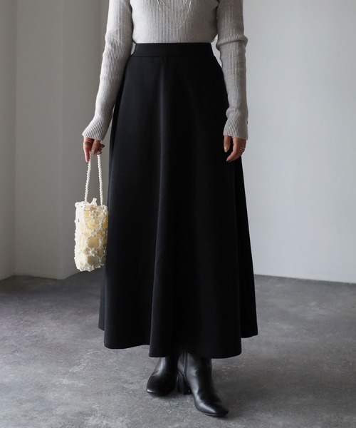 Riberry（リベリー）の「ダンボールフレアスカート（スカート・レディース・ブラック/アイボリー・FREE）」の15枚目の写真