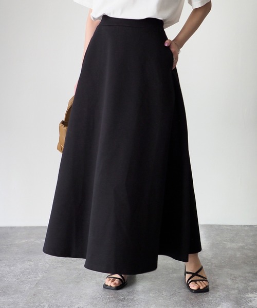 Riberry（リベリー）の「ダンボールフレアスカート（スカート・レディース・ブラック/アイボリー・FREE）」の22枚目の写真