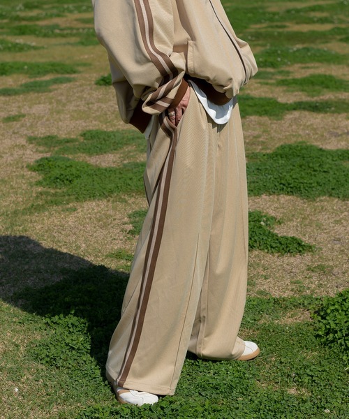 Perushu（ペルーシュ）の「ワイドルーズトラックパンツ(セットアップ着用可)（その他パンツ・メンズ・ベージュ/カーキ/ネイビー・SMALL/MEDIUM/LARGE）」の18枚目の写真