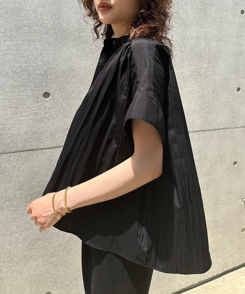 qualite（カリテ）の「プリーツTブラウス（シャツ/ブラウス・レディース・ブラック/ベージュ/ホワイト・フリー）」の18枚目の写真