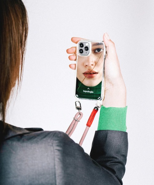 Topologie(トポロジー)の「Verdon Phone Case Dark Mirror【ケース単体】(スマホケース/カバー・レディース・シルバー・iPhone 11/iPhone 11 Pro/iPhone 12 Pro/iPhone 12 Pro Max/iPhone 13/iPhone 13 Pro/iPhone 13 Pro Max/iPhone 14/iPhone 14 Plus/iPhone 14 Pro/iPhone 14 Pro Max)」の5枚目の写真