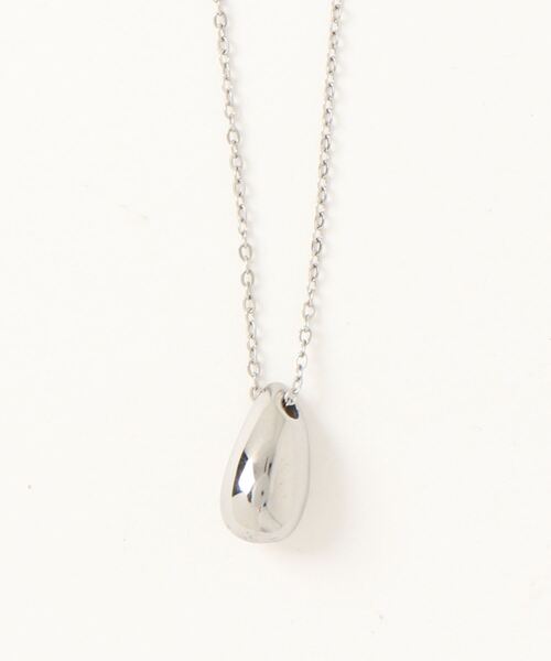 Settimissimo(セッティミッシモ)の「金属アレルギー対応ステンレスニュアンスドロップネックレス(ネックレス・レディース・シルバー/ゴールド・FREE)」の9枚目の写真