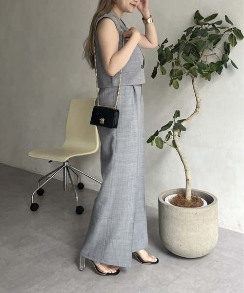 prose verse（プロズヴェール）の「ショートジレ×タックワイドパンツセットアップ（セットアップ・レディース・ブラック/グレー・MEDIUM）」の21枚目の写真