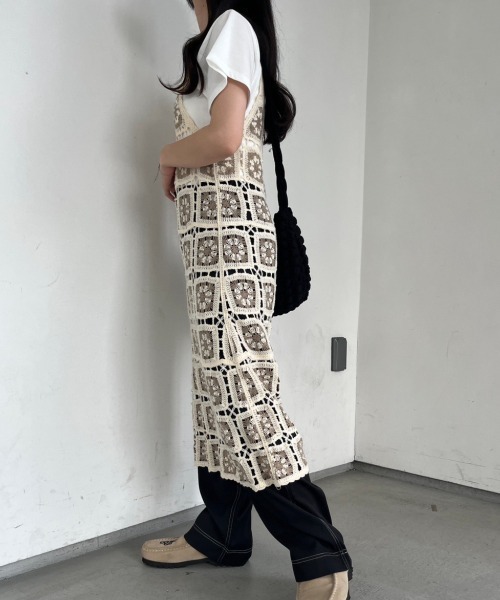 nemne store(ネンネストア)の「《Delfy》かぎ針編みキャミワンピース(ワンピース・レディース・アイボリー/ブラック・フリー)」の5枚目の写真