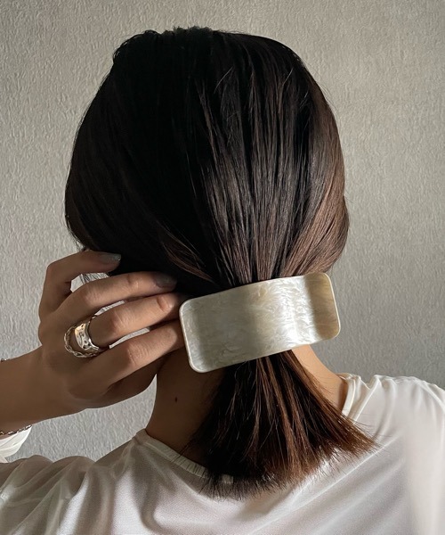 tone（トーン）の「【Kukulu TOKYO】スクエア サイド バンスクリップ（バレッタ/ヘアクリップ・レディース・ブラウン系その他/ベージュ系その他/ブルー系その他/レッド系その他・FREE）」の10枚目の写真