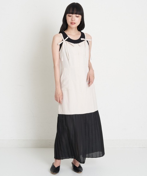 A de a.v.v（アードアー・ヴェ・ヴェ）の「麻ライクバックオープンプリーツドッキングキャミワンピ（ワンピース・レディース・アイボリー/ブラック・SMALL/MEDIUM）」の19枚目の写真