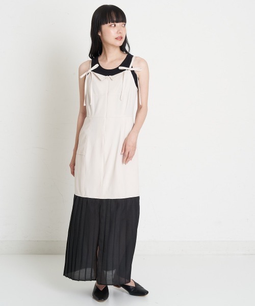 A de a.v.v（アードアー・ヴェ・ヴェ）の「麻ライクバックオープンプリーツドッキングキャミワンピ（ワンピース・レディース・アイボリー/ブラック・SMALL/MEDIUM）」の5枚目の写真