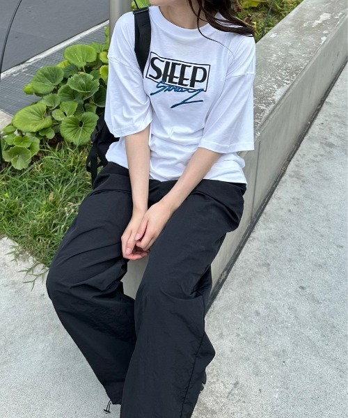 STRAY SHEEP（ストレイシープ）の「[STRAY SHEEP]オリジナルグラフィックTシャツ（Tシャツ/カットソー・レディース・ホワイト/その他/その他1/その他2/その他3/その他4/その他6/その他5・MEDIUM/LARGE）」の7枚目の写真