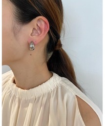 mou | 【316L サージカルステンレス】ぷっくりカーブイヤリング(イヤリング)