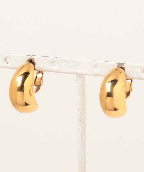 mou（モウ）の「【316L サージカルステンレス】ぷっくりカーブイヤリング（イヤリング・レディース・ゴールド/シルバー・FREE）」の4枚目の写真