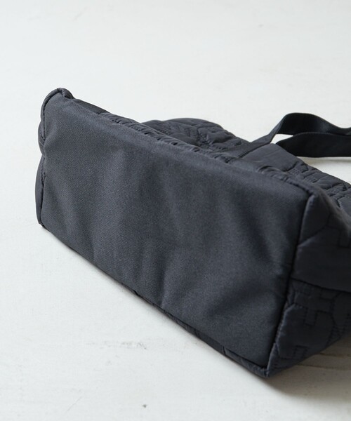 FREAK'S STORE（フリークスストア）の「限定展開　PENDLETON×FREAK'S STORE/ペンドルトン　別注QUILTING TOTE/キルティング トートバッグ（トートバッグ・レディース・ベージュ/ブラック/オリーブ・ONE SIZE）」の22枚目の写真