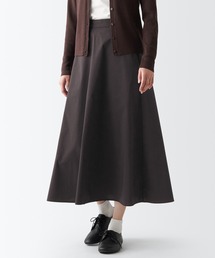 乾きやすいフレアスカート