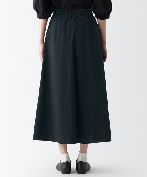 無印良品（ムジルシリョウヒン）の「乾きやすいフレアスカート（スカート・レディース・ダークブラウン/ブラック/ブラウン系3/ライトパープル・S/XS/M/L/XL/XXL）」の7枚目の写真