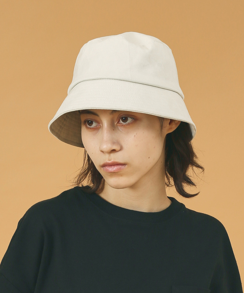 ABAHOUSE(アバハウス)の「【RUBEN/ルーベン】FAKE SUEDE BUCKET HAT/フェイクスウェードバケットハット/ユニセックス/RUS-2236(キャップ・メンズ・ブラック/アイボリー/ベージュ・フリー)」の2枚目の写真