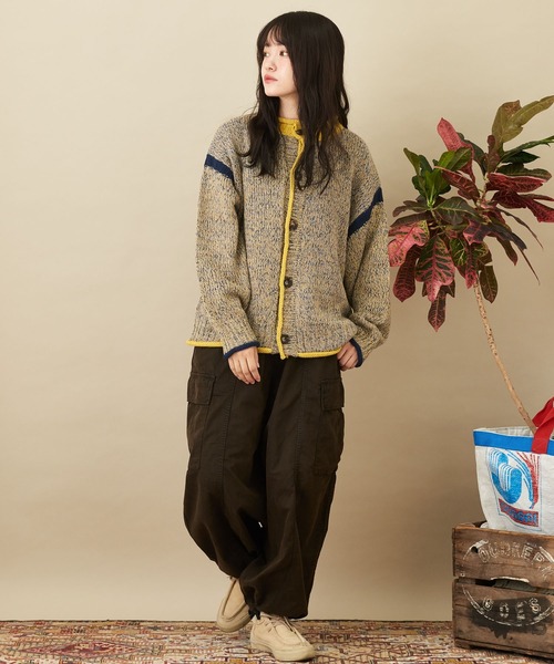 CUBE SUGAR（キューブシュガー）の「バルキーミックスニットライン入りカーディガン（カーディガン/ボレロ・レディース・レッド/グリーン/イエロー・M）」の4枚目の写真