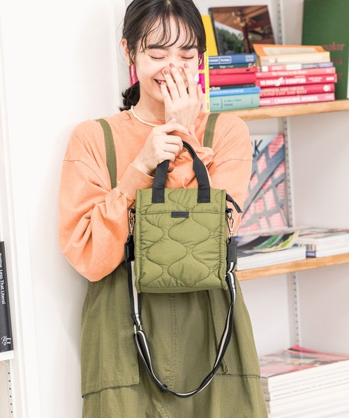 BAYFLOW（ベイフロー）の「キルティングスクエアショルダー（ショルダーバッグ・レディース・ベージュ/カーキ/ブラック・FREE）」の8枚目の写真