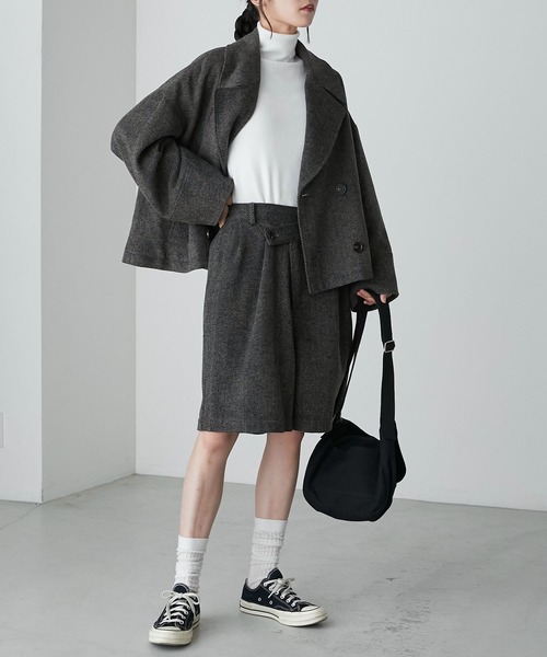 forksy.（フォルクシー）の「【forksy.】ヘリンボーンボリュームショートパンツ（その他パンツ・レディース・ダークブラウン/ブラック・L/M）」の11枚目の写真