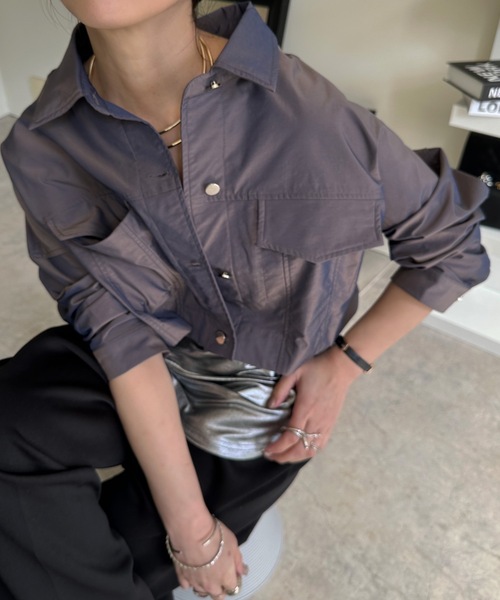 ULEULA(ウルア)の「オーロラショートシャツジャケット(シャツ/ブラウス・レディース・ブラウン/カーキ/ブラック・FREE)」の1枚目の写真