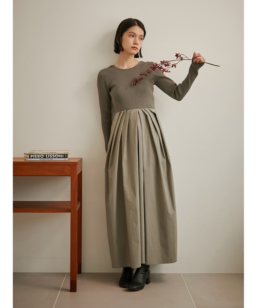 Stylevoice for xxx(スタイルヴォイスフォー)の「タフタドッキングリブニットワンピース(ワンピース・レディース・モカ/ブラック/グレー・FREE)」の6枚目の写真
