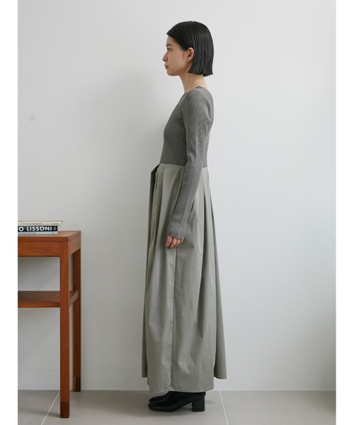 Stylevoice for xxx(スタイルヴォイスフォー)の「タフタドッキングリブニットワンピース(ワンピース・レディース・モカ/ブラック/グレー・FREE)」の22枚目の写真