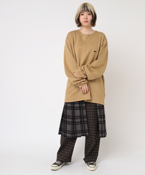 RNA(アールエヌエー)の「M2137 天竺裏毛プルオーバー(スウェット・レディース・レッド/ベージュ/ラベンダー・MEDIUM)」の18枚目の写真