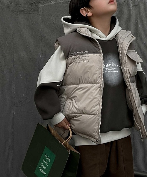 aimoha（アイモハ）の「【aimoha-KIDS-】子供服 フェイクダウンベスト (AW)（ダウンベスト・キッズ・チョコ/オフホワイト・110/120/150/130/140）」の2枚目の写真