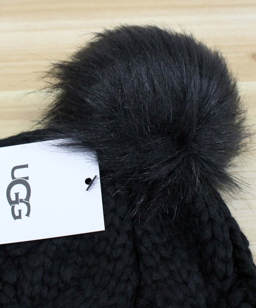 UGG（アグ）の「ケーブルビーニー ポム W CABLE BEANIE W POM（ニット
