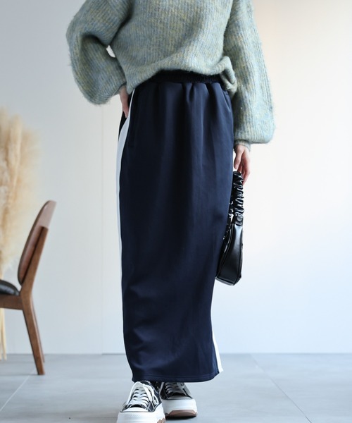 sakishimatokyo(サキシマトーキョー)の「【セットアップ対応】サイドラインジャージスカート(スカート・レディース・ネイビー/ベージュ/ブラック・FREE)」の7枚目の写真