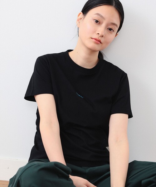 BEAMS BOY（ビームスボーイ）の「BEAMS BOY / ボーイ エンブロイダリー クルー ショートスリーブ（Tシャツ/カットソー・レディース・ナチュラル/ロイヤルブルー/ピンク/グリーン/オフホワイト/ブラック・1/2）」の19枚目の写真