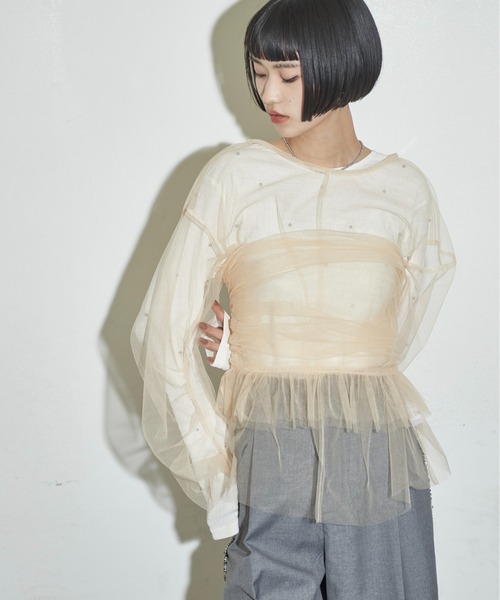 THE YOn（ザヨン）の「ビスチェセットフォルムスリーブチュールシアートップス（シャツ/ブラウス・レディース・ブラック/ベージュ/オレンジ・FREE）」の7枚目の写真