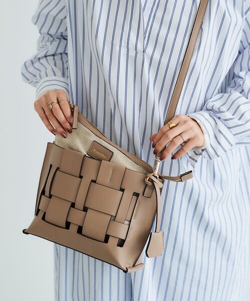 le.coeur blanc（ルクールブラン）の「メッシュ編みショルダーバッグ（ショルダーバッグ・レディース・ベージュ/ブラック・FREE）」の10枚目の写真