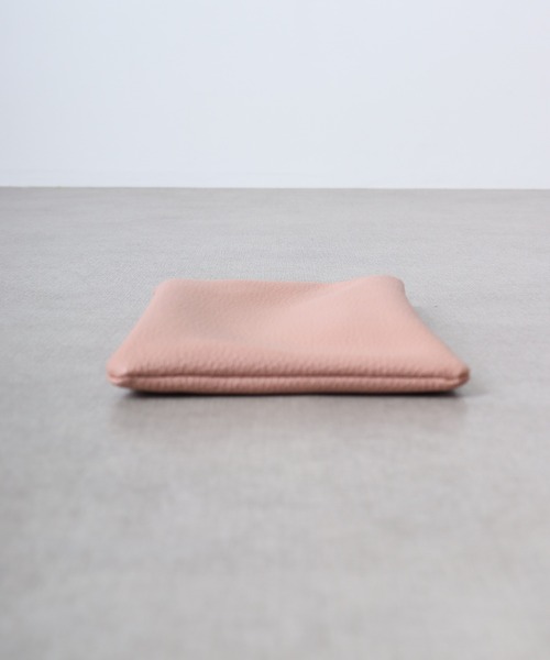 FUNALIVE（ファンアライブ）の「ソフト合皮フロントファスナー使いミニモバイルショルダーバッグ（ショルダーバッグ・メンズ・サックスブルー/ホワイト/ピンク/ブラック/オレンジ・FREE）」の17枚目の写真