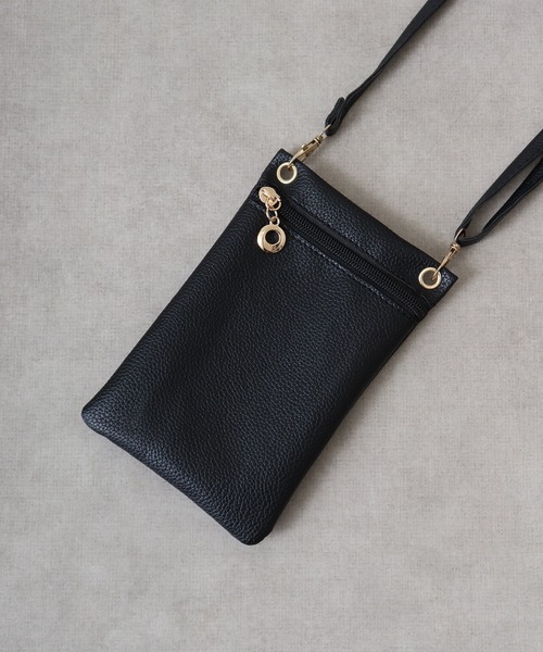 FUNALIVE（ファンアライブ）の「ソフト合皮フロントファスナー使いミニモバイルショルダーバッグ（ショルダーバッグ・メンズ・サックスブルー/ホワイト/ピンク/ブラック/オレンジ・FREE）」の6枚目の写真