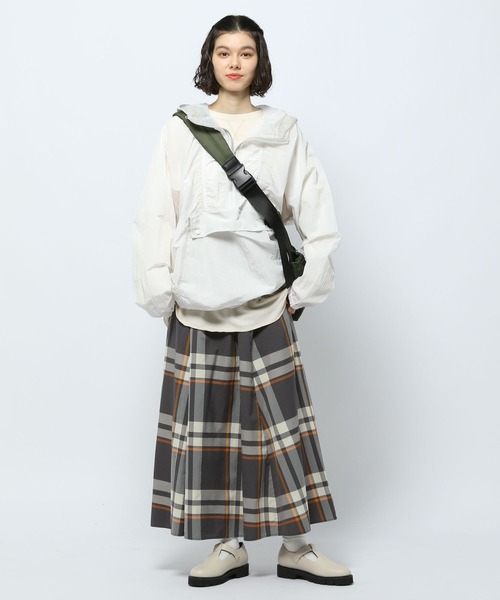 niko and...（ニコアンド）の「ナイロンオックスアソートスカート（スカート・レディース・ベージュ/ネイビー/ブルー/ライトグリーン・FREE）」の16枚目の写真