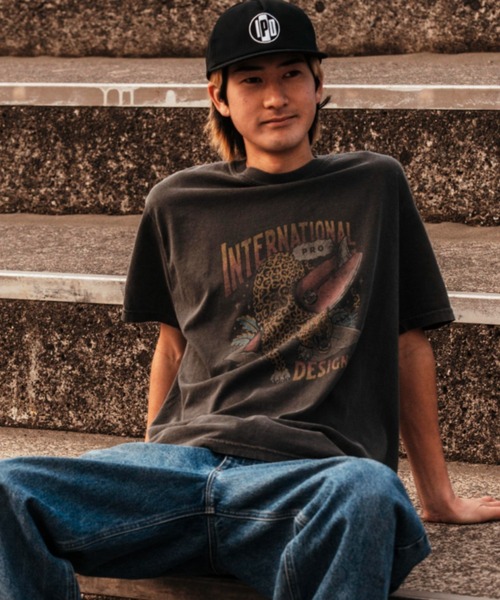 IPD(アイピーディー)の「【IPD】LEOPARD SS(Tシャツ/カットソー・メンズ・ブルー系その他/チャコール/クリーム・X-LARGE/LARGE/MEDIUM)」の2枚目の写真