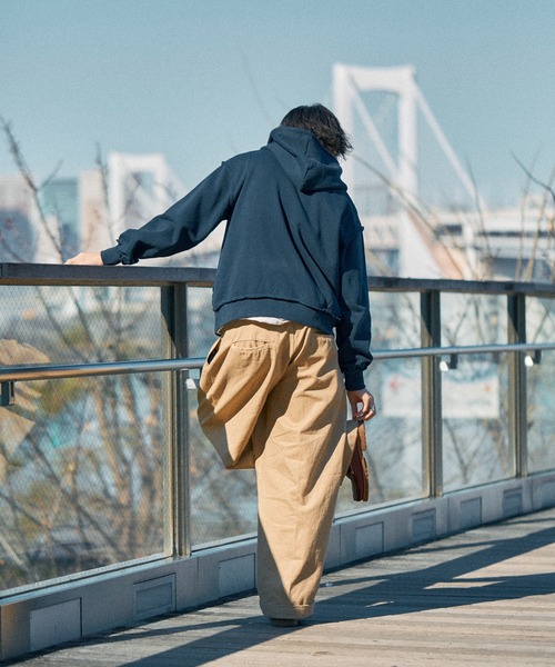 Adoon plain（アドーンプレーン）の「カレッジロゴボタンフライフーディー（パーカー・メンズ・杢グレー/ネイビー・LARGE/MEDIUM）」の21枚目の写真