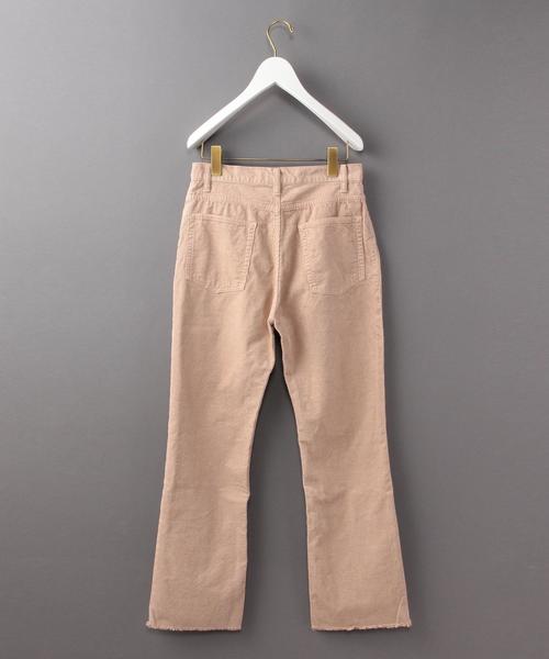 BEAUTY&YOUTH UNITED ARROWS（ビューティーアンドユースユナイテッドアローズ）の「＜6(ROKU)＞CORD CUT 9LENGS PANTS/ﾊﾟﾝﾂ◆（その他パンツ・レディース・ベージュ/ブラウン・38/34/36）」の9枚目の写真
