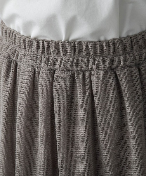 MAYSON GREY（メイソングレイ）の「メッシュギャザーフレアスカート（スカート・レディース・オフホワイト/ブラック/グレー・M）」の8枚目の写真