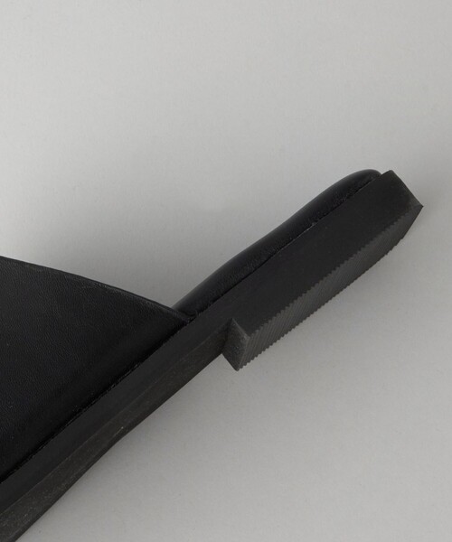 CITEN（シテン）の「＜CITEN＞サムループ カバード フラット サンダル（サンダル・レディース・ホワイト/ブラック・S/M/L）」の21枚目の写真