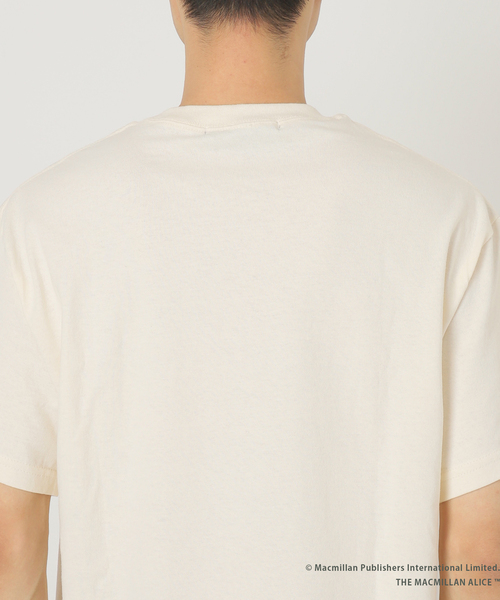 JOURNAL STANDARD relume(ジャーナルスタンダード レリューム)の「【THE MACMILLAN ALICE / マクミラン・アリス】別注プリントTシャツ(Tシャツ/カットソー・メンズ・ブラック/アイボリー/ホワイト・MEDIUM/LARGE)」の17枚目の写真